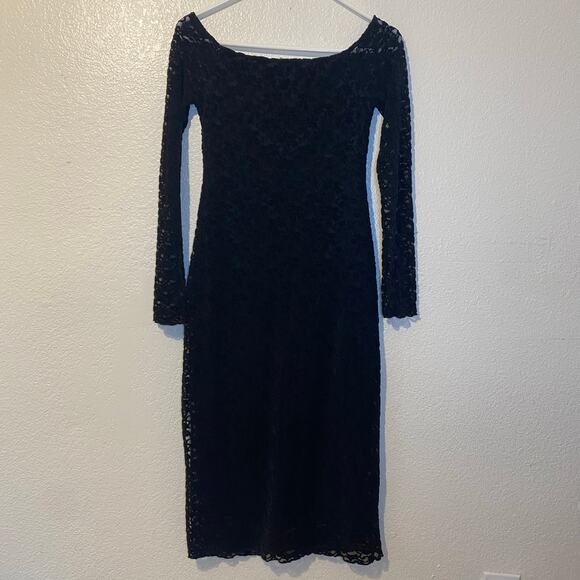 Kirious Black Velvet Burnout Off Shoulder Whimsygoth Long Sleeve Midi Dress Sz M - Picture 8 of 10